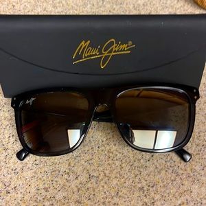 MAUI JIM VELZYLAND